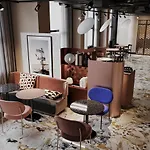 فندق Tribe Paris سوراسْنْ